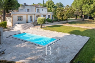 Maison &agrave; vendre &agrave; AIX-EN-PROVENCE Vaufreges-Leon Lachamp - 7 pi&egrave;ces - 340 m&sup2; 