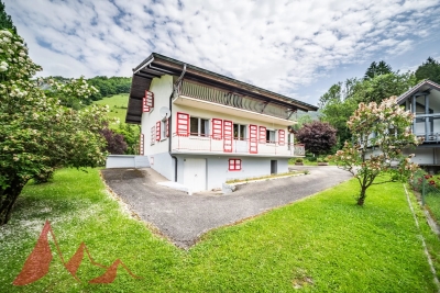 House for sale in ST-JEAN-D'AULPS  - 6 rooms - 300 m² 