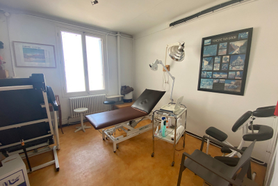 Commerce &agrave; louer &agrave; VENELLES Castellane-Italie  - 85 m&sup2; 