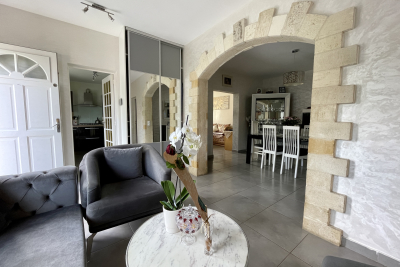 Maison &agrave; vendre &agrave; TALENCE La Réole - 7 pi&egrave;ces - 143 m&sup2; 