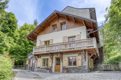 House for sale in MEGÈVE  - 5 rooms - 107 m² 