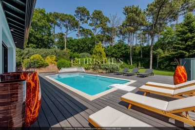 Maison &agrave; vendre &agrave; PYLA-SUR-MER  - 5 pi&egrave;ces - 165 m&sup2; 