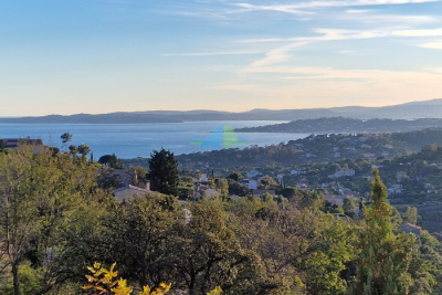 Apartment for sale in LES ISSAMBRES Fayence - 2 rooms - 32 m² 