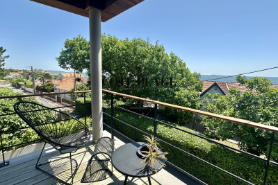 Maison à vendre à VAUX SUR MER Sud - 6 pièces - 175 m² 