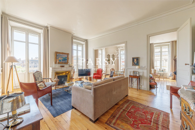 Appartement à vendre à BORDEAUX Saint-Pardon-de-Conques - 6 pièces - 154 m² 