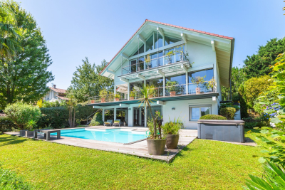 Maison à vendre à ANGLET  - 7 pièces - 290 m² 