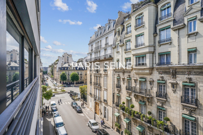 Appartement à louer à PARIS 8EME Folie Mericourt - 2 pièces - 70 m² 