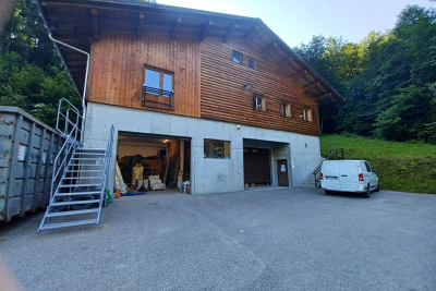 Commerce à vendre à ARÊCHES   - 496 m² 