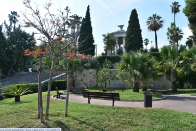 Maison à vendre à NICE La Bornala - 6 pièces - 180 m² 