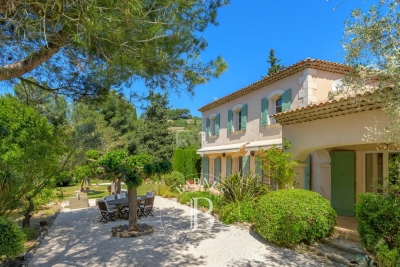 Maison à vendre à SANARY-SUR-MER  - 5 pièces - 160 m² 