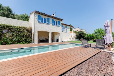 Maison à vendre piscine jardin vue mer climatisation 