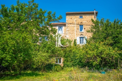 House for sale in LES VANS  - 6 rooms - 130 m² 