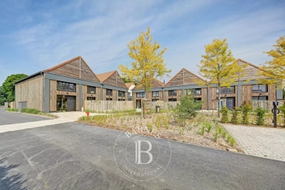 Maison à vendre à MONTFORT L'AMAURY  - 5 pièces - 140 m² 