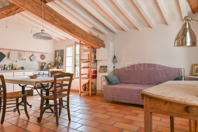 Appartement &agrave; vendre &agrave; L'ISLE-SUR-LA-SORGUE  - 2 pi&egrave;ces - 47 m&sup2; 