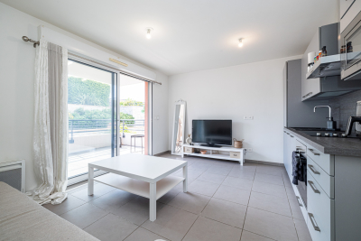 Appartement à louer à NICE  - 1 pièces - 26 m² 