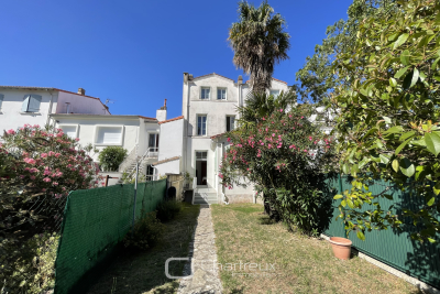 Maison à vendre villa avec vue coeur centre ville 