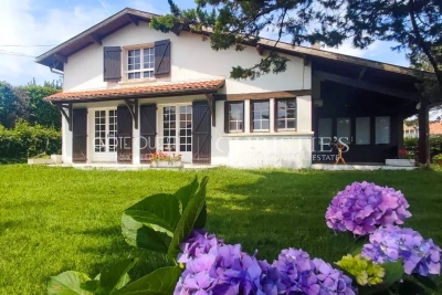 Maison à vendre villa piscine plage sud 