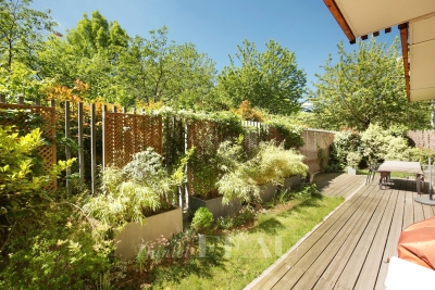 Appartement &agrave; vendre &agrave; PARIS 17EME  - 6 pi&egrave;ces - 205 m&sup2; 