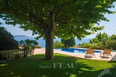 Maison à vendre à MARSEILLE 7EME Longuillar - 8 pièces - 357 m² 