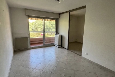 Appartement à vendre à ROQUEBRUNE-CAP-MARTIN Val de Gorbio - 2 pièces - 36 m² 