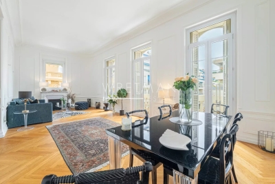 Apartment for sale in NICE Magagnosc - 4 rooms - 109 m² 