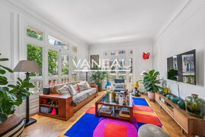 Appartement à vendre à PARIS 7EME Seine et Berges 2 - 6 pièces - 166 m² 