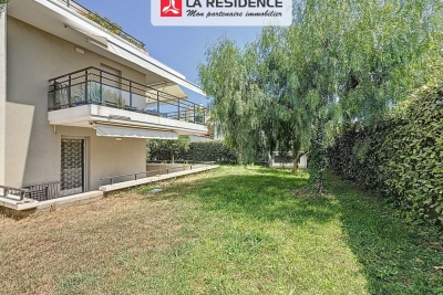 Appartement à vendre à CAGNES-SUR-MER Vallee Verte-Issarts-Vignasses - 2 pièces - 45 m² 