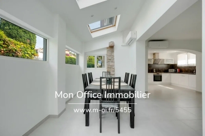 Appartement à vendre à BANDOL  - 5 pièces - 118 m² 