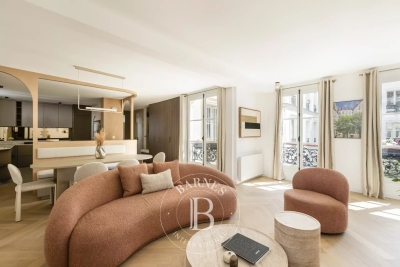 Appartement à vendre à PARIS 7EME Ecole Militaire 3 - 4 pièces - 100 m² 