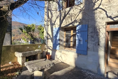 Maison à vendre à DIEULEFIT  - 4 pièces - 160 m² 
