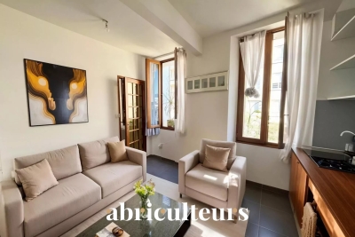 Appartement à vendre à MARSEILLE 8EME Centre Ville Nord - 2 pièces - 24 m² 