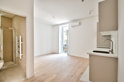 Appartement à vendre à NICE Comte de Falicon - 2 pièces - 32 m² 