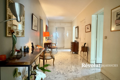 Appartement à vendre à LE BOUSCAT Saint-Pardon-de-Conques - 5 pièces - 154 m² 