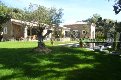 Maison à vendre à SUZE LA ROUSSE  - 4 pièces - 129 m² 