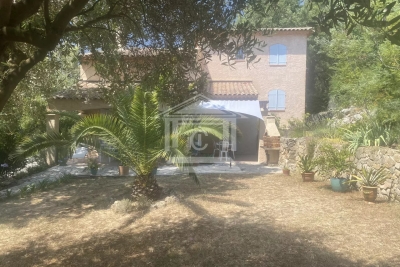 Maison &agrave; vendre &agrave; ST-PAUL-EN-FORÊT Saint-Paul-en-Forêt - 5 pi&egrave;ces - 114 m&sup2; 