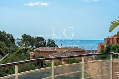 Appartement à vendre à THÉOULE-SUR-MER Le Plan - 2 pièces - 51 m² 