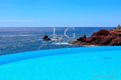 Appartement à vendre centre theoule sur mer 