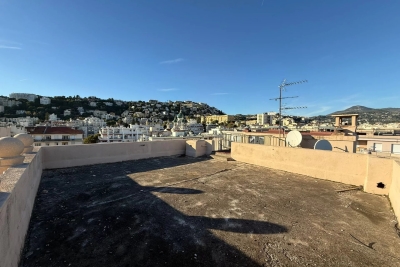 Appartement à vendre à NICE Jeanne d'Arc-Fuon-Cauda - 5 pièces - 160 m² 