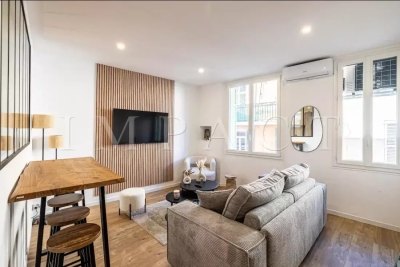 Appartement à vendre à CANNES Gare Nice-Ville - 2 pièces - 43 m² 