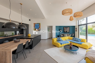 Maison à vendre terrain pied dans l eau var