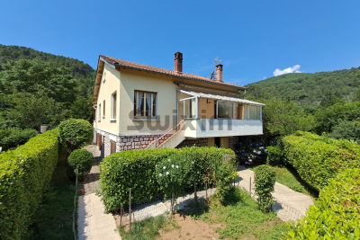 Maison à vendre à CHAMBORIGAUD Carré d'Art - 5 pièces - 124 m² 