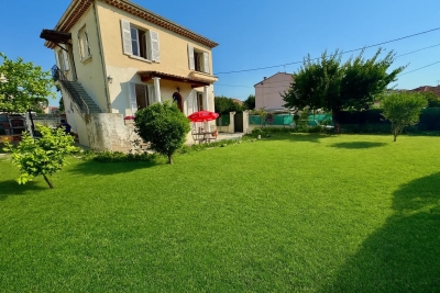 Maison à vendre à LE CANNET  - 4 pièces - 120 m² 