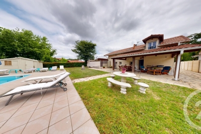 Maison à vendre à ONDRES Labenne - 5 pièces - 172 m² 