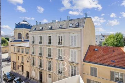 Apartment for sale in VERSAILLES  - 2 rooms - 63 m&sup2; 