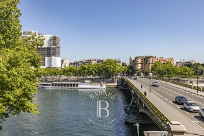 Appartement à vendre vue sur la seine paris 