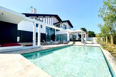 Maison à vendre villa quartier saint montant 