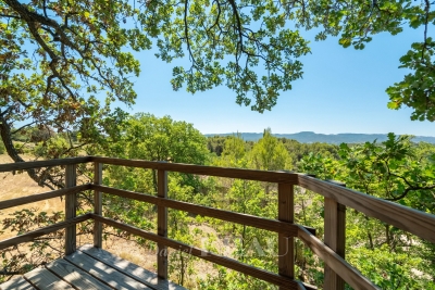 House for sale in LAURIS  - 9 rooms - 300 m² 