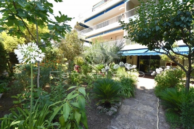 Appartement &agrave; vendre &agrave; LE CANNET  - 3 pi&egrave;ces - 100 m&sup2; 