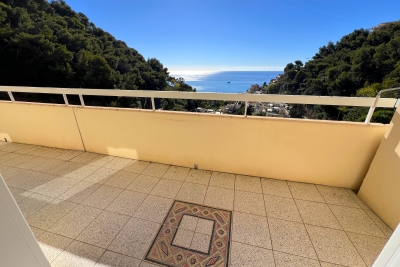 Apartment for sale in ROQUEBRUNE-CAP-MARTIN  - 2 rooms - 52 m² 