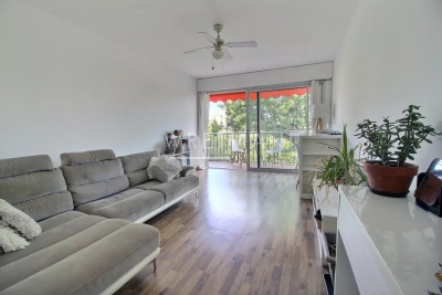 Appartement à vendre à ANTIBES Village-Saint Julien-Saint Pierre - 3 pièces - 69 m² 